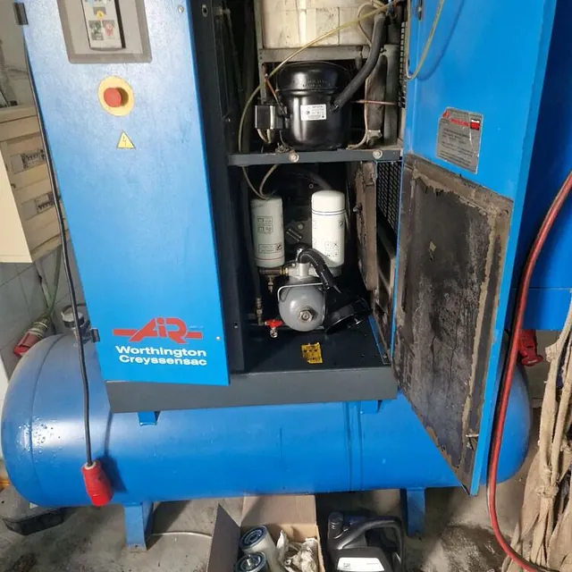 MANTENIMIENTO DE COMPRESORES DE TORNILLO Y DE PISTON